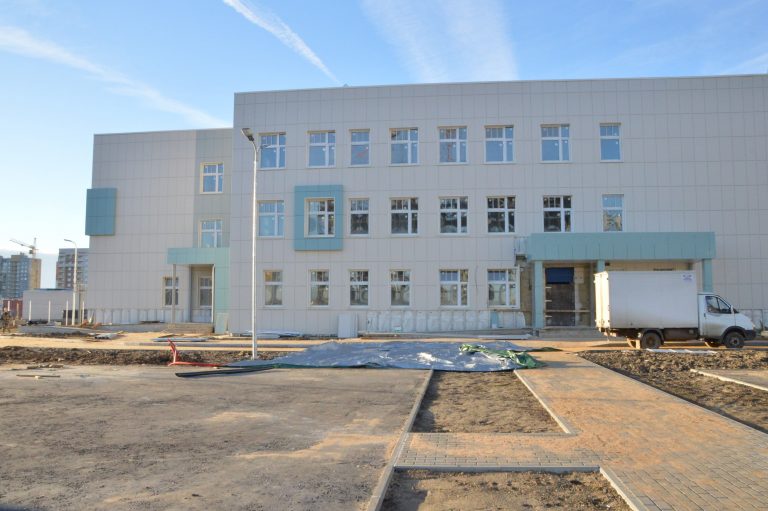 Глава города Твери ознакомился с ходом ремонтных и строительных работ на объектах соцсферы
