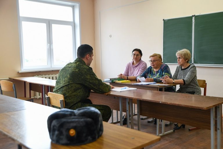 Мобилизованный студент-заочник в Тверской области сдал 6 экзаменов в один день