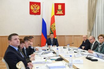 Губернатор Игорь Руденя дал поручения по социально значимым вопросам
