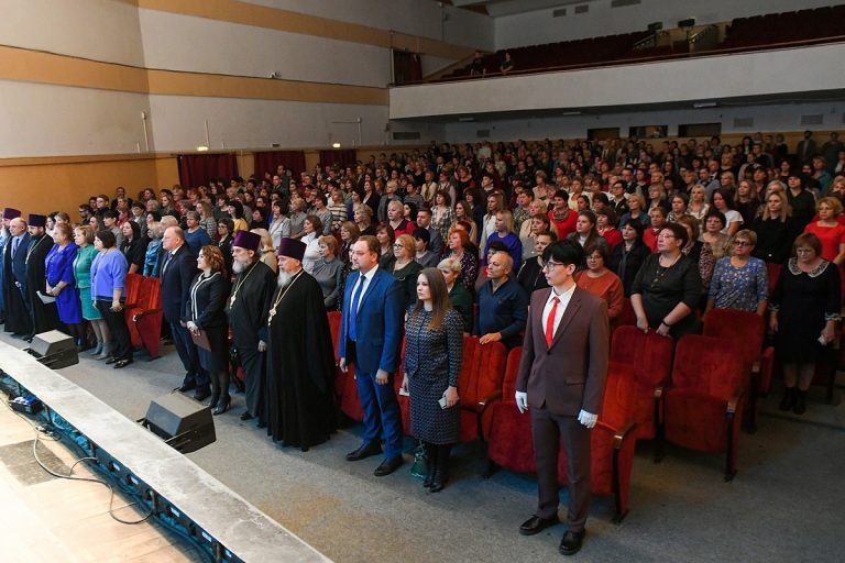 Работникам сферы образования Верхневолжья вручены награды Губернатора Тверской области