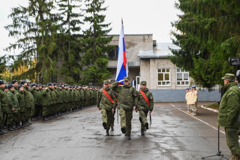 Еще одна партия мобилизованных жителей Тверской области отправлена для выполнения поставленных задач