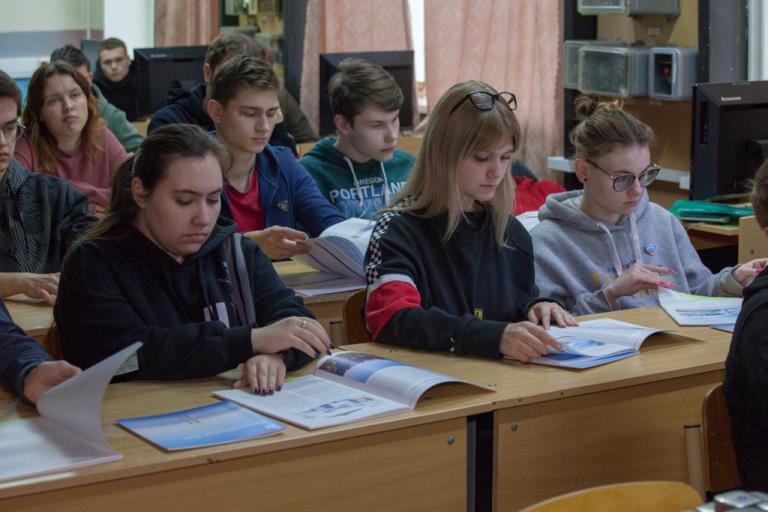 Будущие энергетики познакомились с экологической политикой Калининской АЭС
