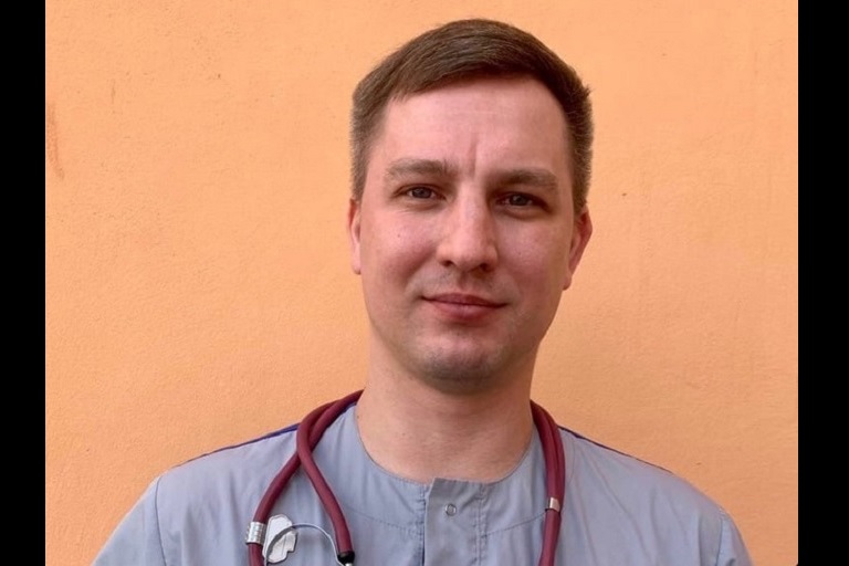 В Твери скоропостижно умер заведующий подстанцией скорой помощи Сергей Лысов В Твери скоропостижно умер заведующий подстанцией скорой помощи Сергей Лысов