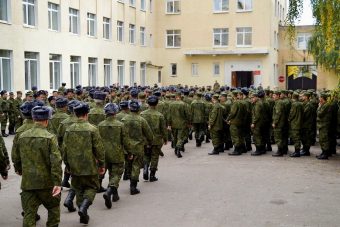 В Тверской области мобилизованных одели, обули и купили спальные мешки В Тверской области мобилизованных одели, обули и купили спальные мешки