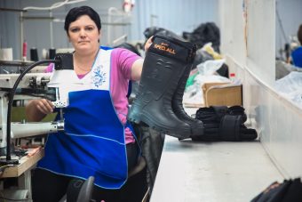 Предприятие в Тверской области увеличило выпуск продукции для нужд Вооружённых Сил РФ