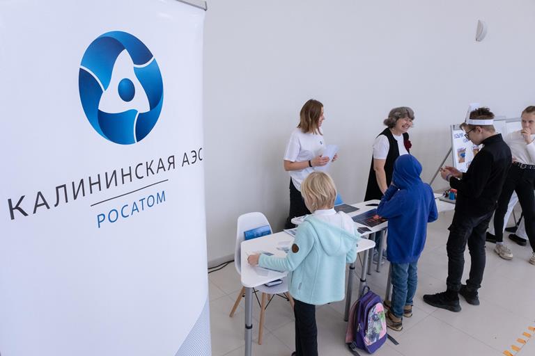 В Удомле прошла серия мероприятий для детей «Каникулы в кубе»