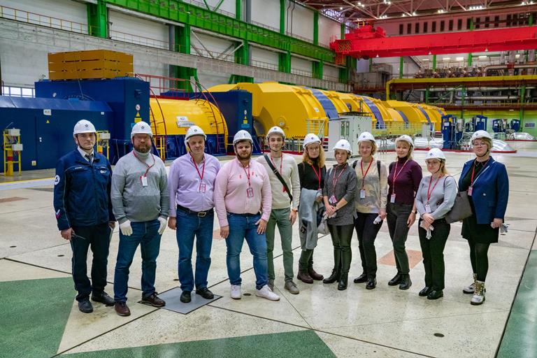Проектировщики объектов атомной энергетики увидели Калининскую АЭС изнутри