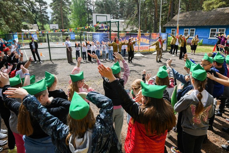 В Тверской области определят лучшие программы профильных лагерей и смен для школьников