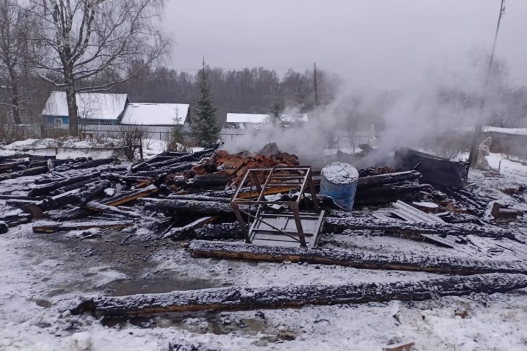 Житель Тверской области погиб во время пожара