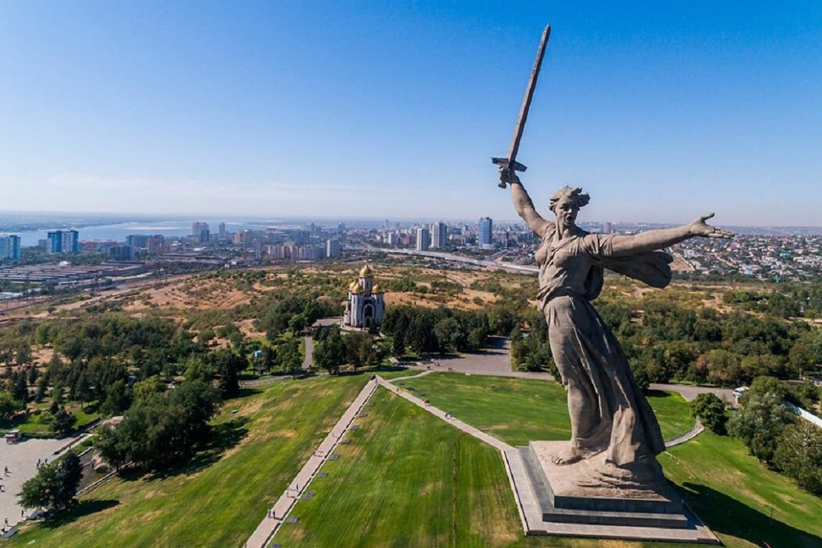 В России рассматривают инициативу возвращения Волгограду названия Сталинград