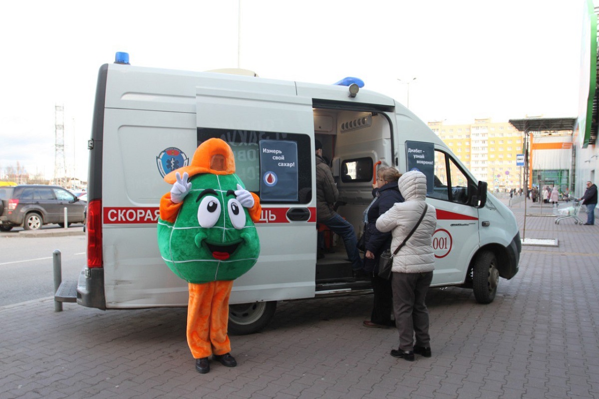 В Твери посетителям Глобуса предложили измерить уровень сахара в крови