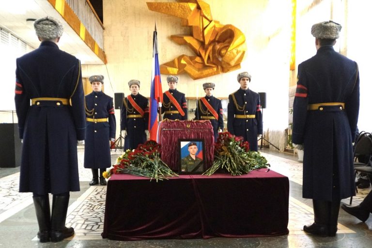 8 ноября в Тверской области похоронили погибшего в СВО бойца Александра Сухова