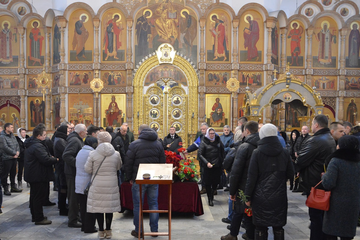 В Тверской области простились с погибшим в зоне СВО бывшим командиром спецвзвода ДПС