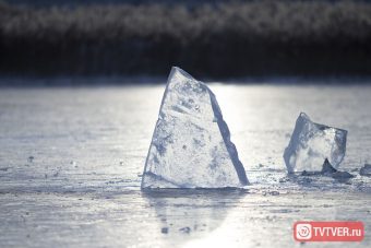 Труп мужчины обнаружен на льду реки в Тверской области