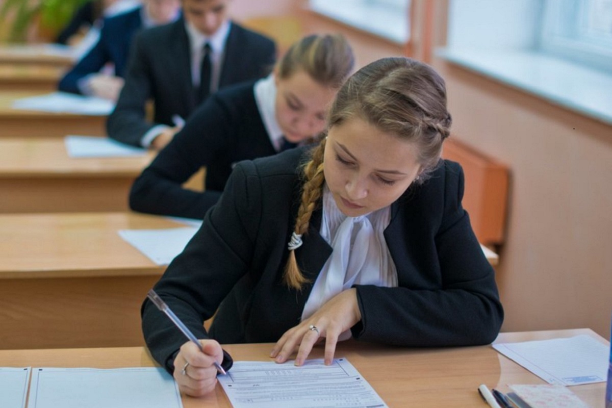 Девятиклассники Тверской области будут сдавать ОГЭ только по 2 предметам