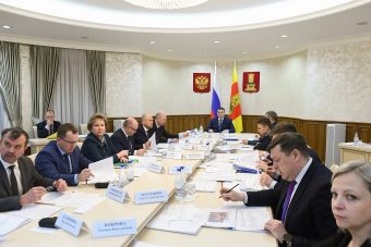 Тверским бюджетникам проиндексируют должностные оклады