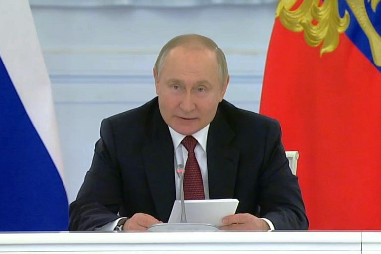 Губернатор Игорь Руденя принял участие в заседании Госсовета РФ по вопросам молодежной политики Губернатор Игорь Руденя принял участие в заседании Госсовета РФ по вопросам молодежной политики