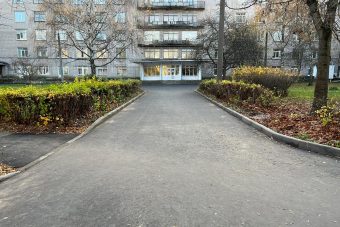 В Тверской области ремонтируют территории больниц и поликлиник В Тверской области ремонтируют территории больниц и поликлиник