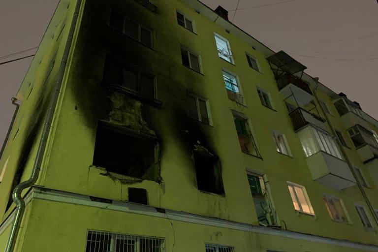 В Тверской области из-за пожара в квартире произошел хлопок газа, погиб мужчина