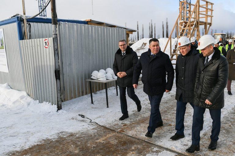 Губернатор Тверской бласти дал поручения обеспечить качественное строительство Бежецкой ЦРБ
