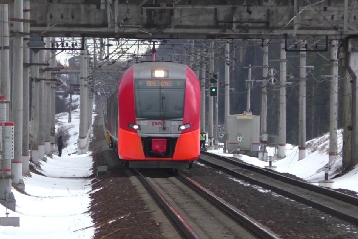В выходные дни отменят две Ласточки между Тверью и Москвой