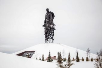 В новогодние праздники Ржевский мемориал Советскому солдату посетили более 10 тысяч человек