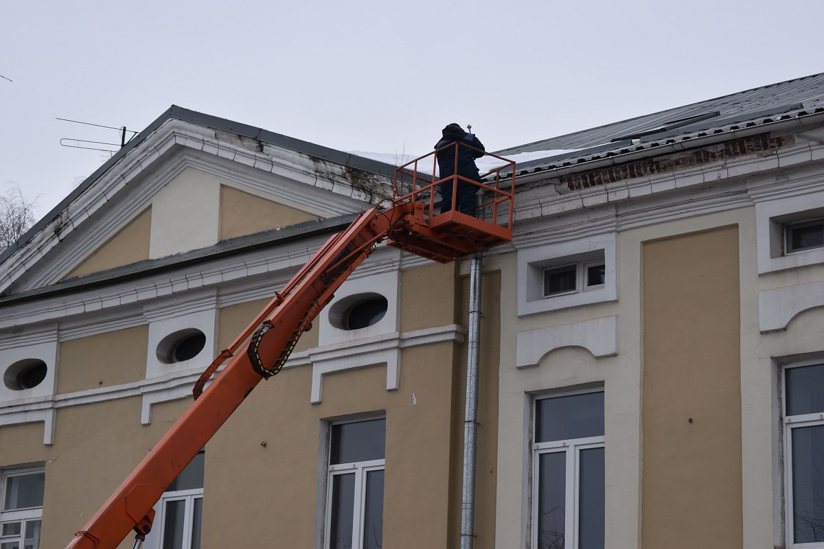 В Твери мониторят состояние кровель жилых домов
