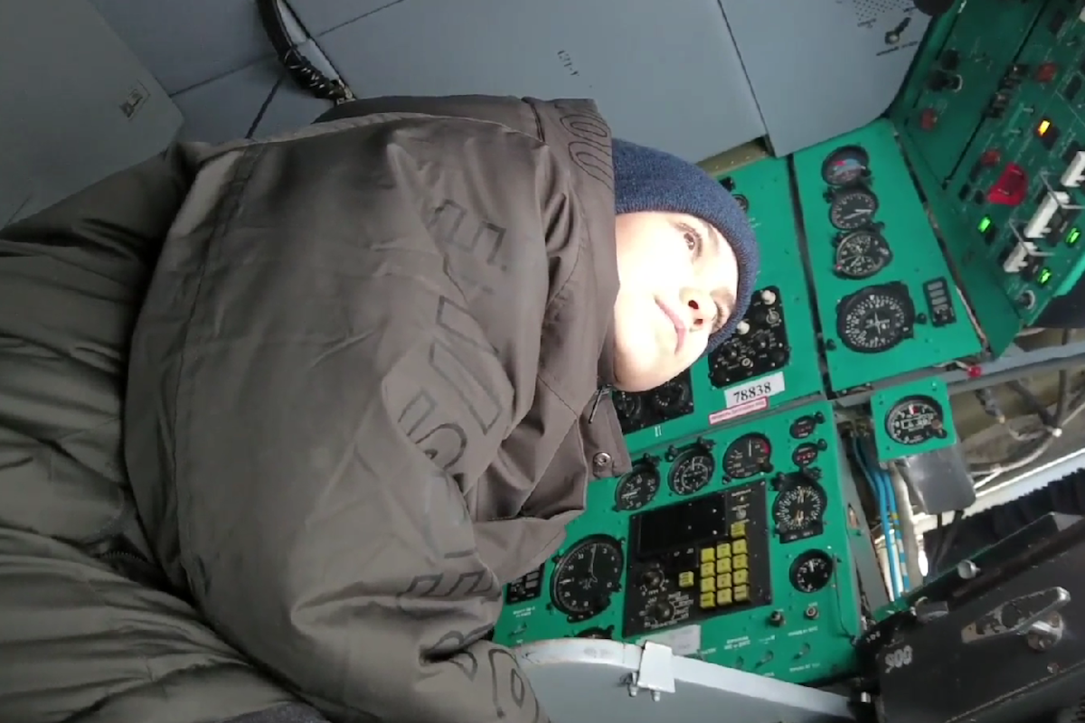 Тверской школьник смог потренироваться на самолёте Ил-76МД