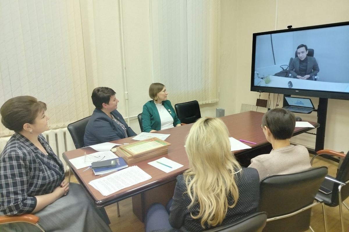 В Твери началась подготовка к конкурсу Учитель года России-2023