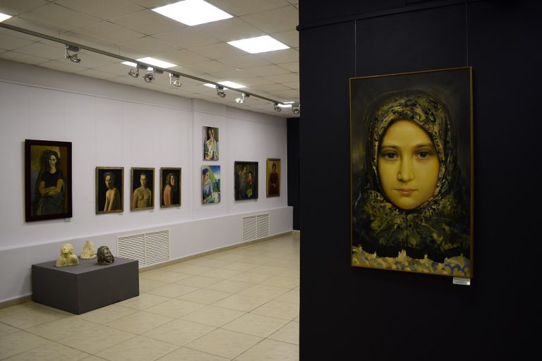 В тверском музейно-выставочном центре открылись две выставки