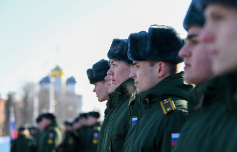 Губернатор Игорь Руденя участвует в торжественных мероприятиях в честь Дня защитника Отечества в Твери
