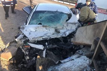 Водитель легковушки погиб в тройном ДТП на М-11 в Тверской области