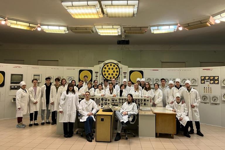 Калининская АЭС помогает школьникам в профессиональной ориентации