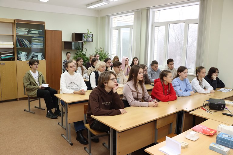 Калининская АЭС помогает школьникам в профессиональной ориентации