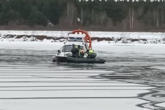 Тонувшего мужчину спасли в Твери