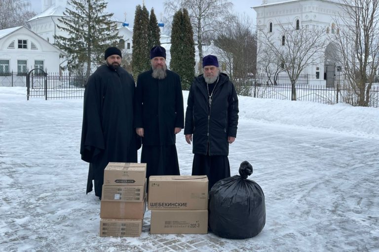 В благочиниях Тверской области собирают помощь для участников СВО