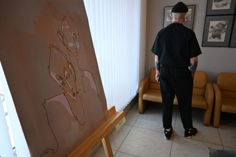 Жителей Твери приглашают на художественные выставки