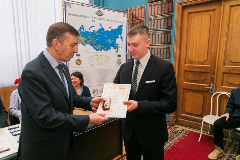 Шесть работников Калининской АЭС вошли в число лучших инженеров России