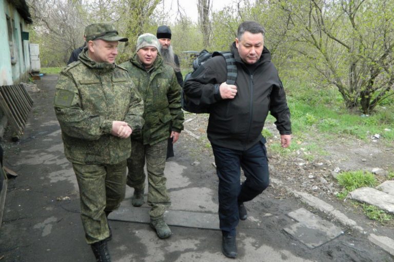 Губернатор Тверской области  Игорь Руденя накануне Пасхи в прифронтовой зоне проведения СВО встретился с военными