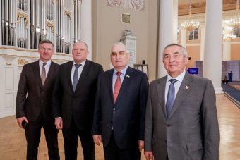 Председатель ЗС Тверской области принимает участие в Совете законодателей РФ