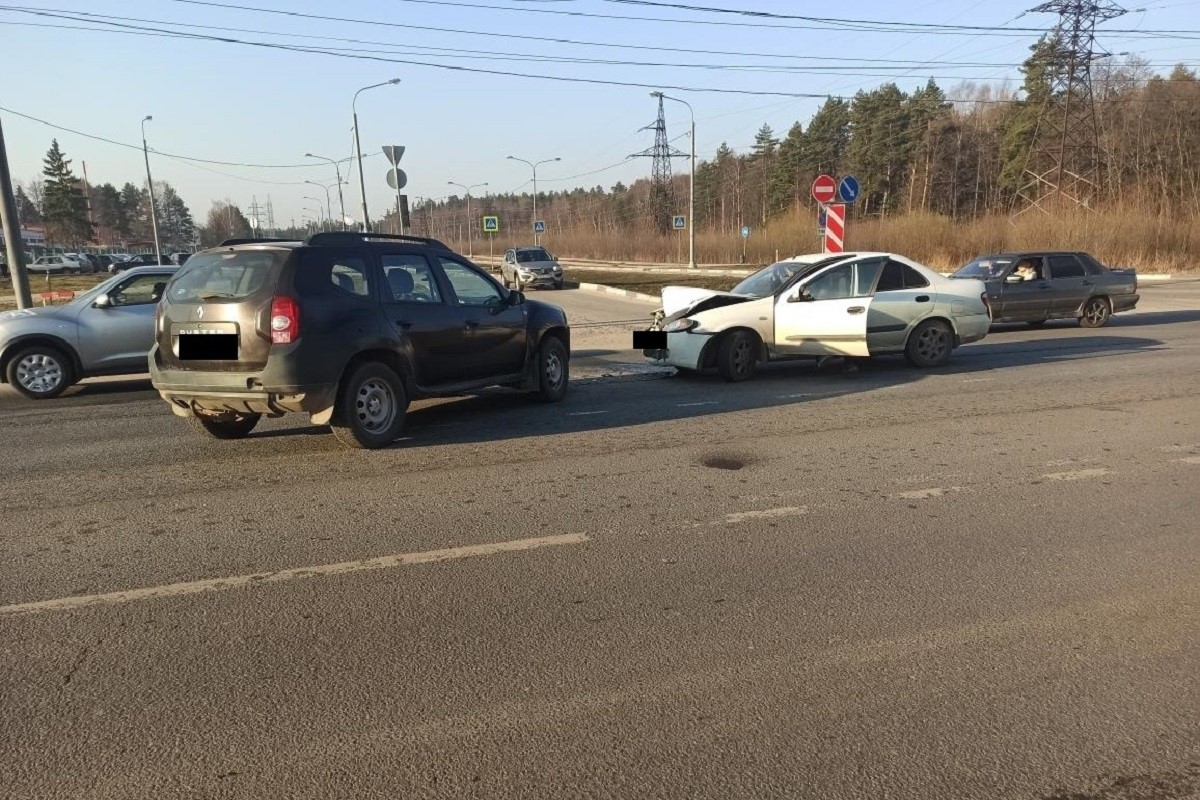 Два человека пострадали в ДТП в Заволжском районе Твери