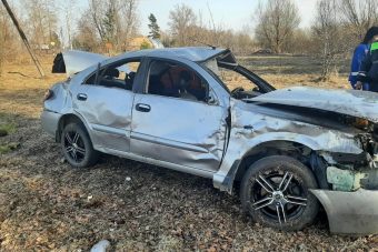 Водитель легковушки погиб, съехав в кювет в Тверской области
