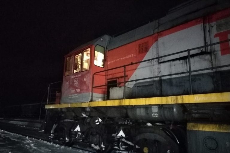 За хищение топлива будут судить машиниста тепловоза в Тверской области
