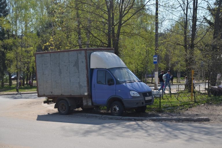 В Твери прошел рейд по выявлению нарушителей правил парковки