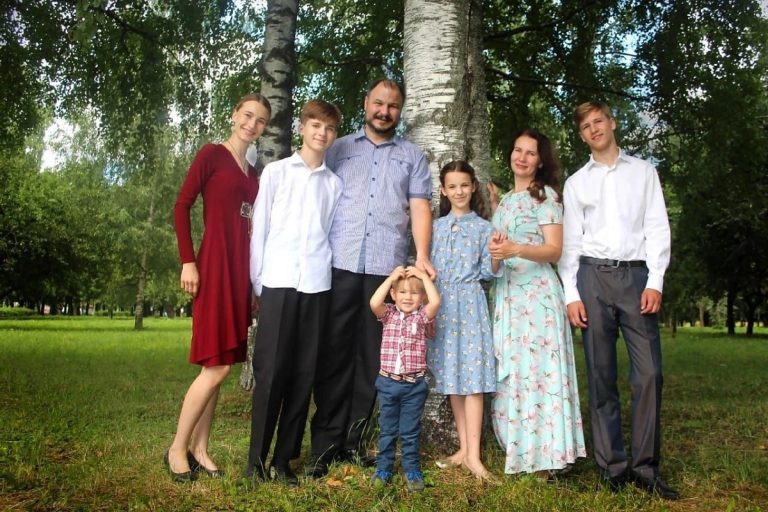 На звние "Семьи года" в Тверской области претендуют 52 семьи На звние "Семьи года" в Тверской области претендуют 52 семьи