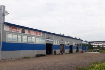 В Тверской области автоледи после ремонта колеса пришлось восстанавливать фару и бампер