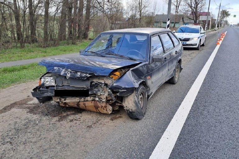 Водитель фуры спровоцировал ДТП на М-10 в Тверской области