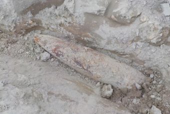 Под Тверью нашли неразорвавшийся снаряд прошлого века
