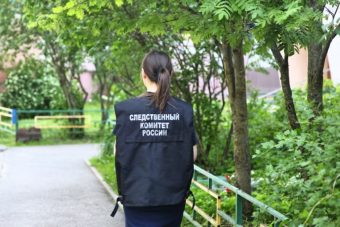 В Тверской области рядом с домом обнаружили труп 33-летнего мужчины