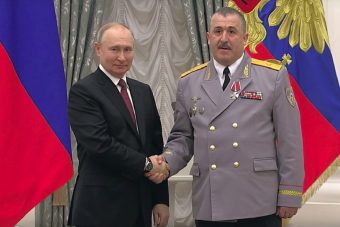 Президент вручил главе Тверского Управления МЧС Арсену Григоряну Орден Мужества